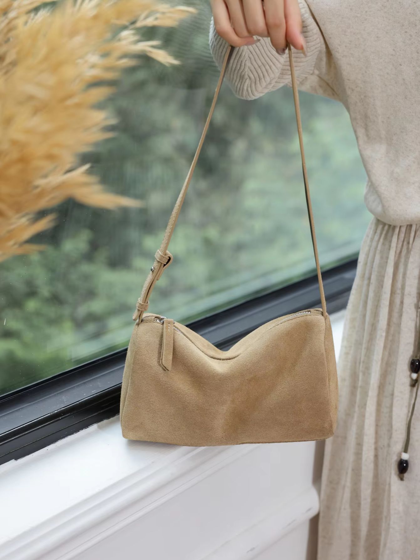 Matte Suede Cow Leather Cylind - Women Bags 2026 Trends 评论和价格