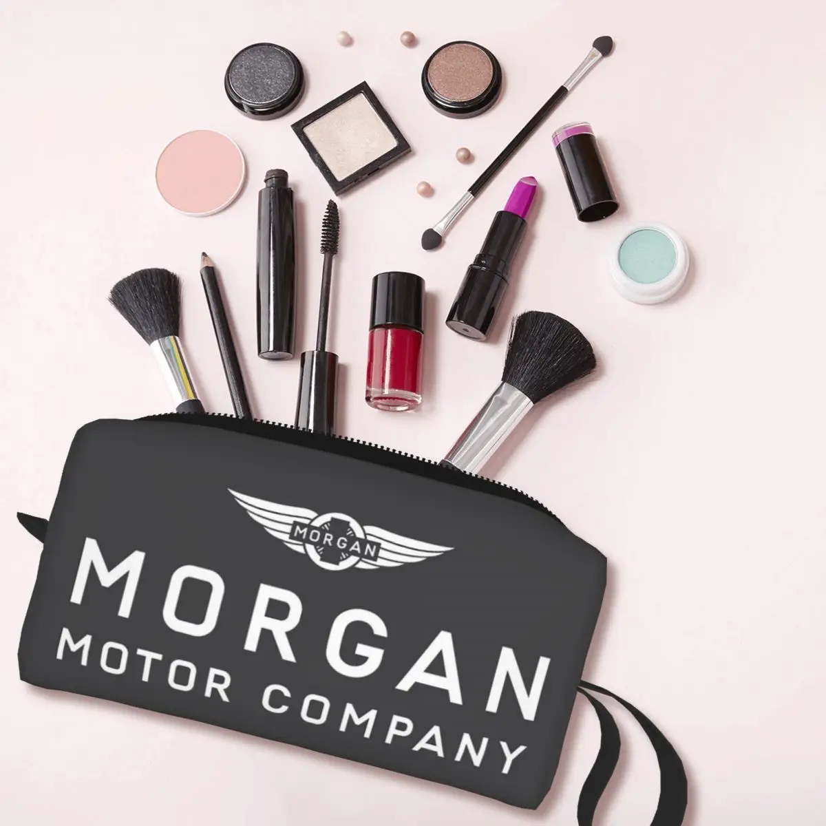 Morgan Motor Car Company Makeu - Women Bags Company 评论和价格